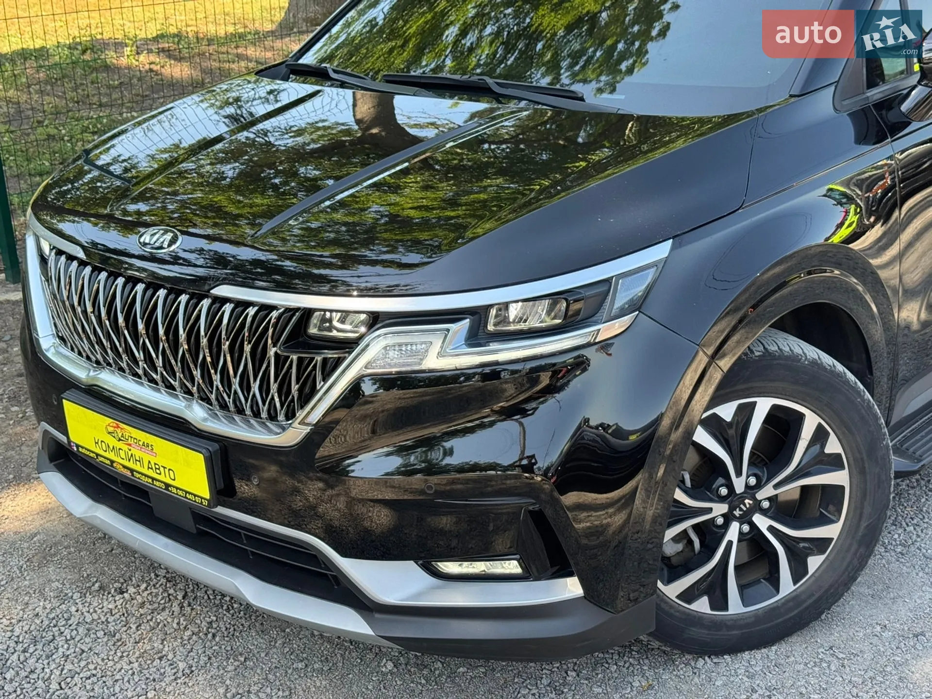 2021 Kia Carnival - мініатюра 2