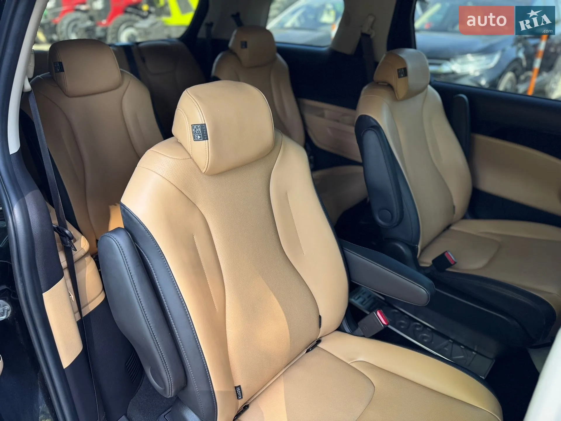 2021 Kia Carnival - мініатюра 20