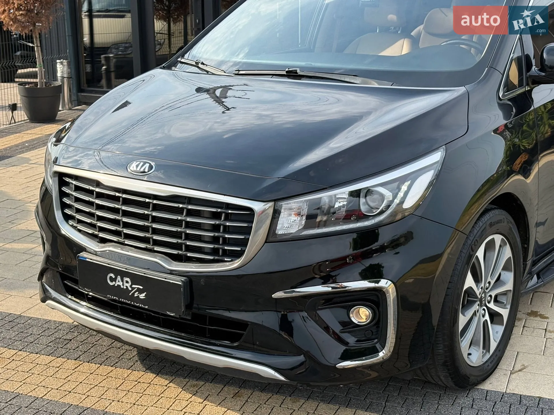 2019 Kia Carnival - мініатюра 2