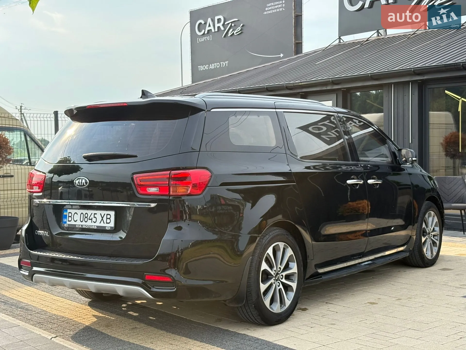 2019 Kia Carnival - мініатюра 7