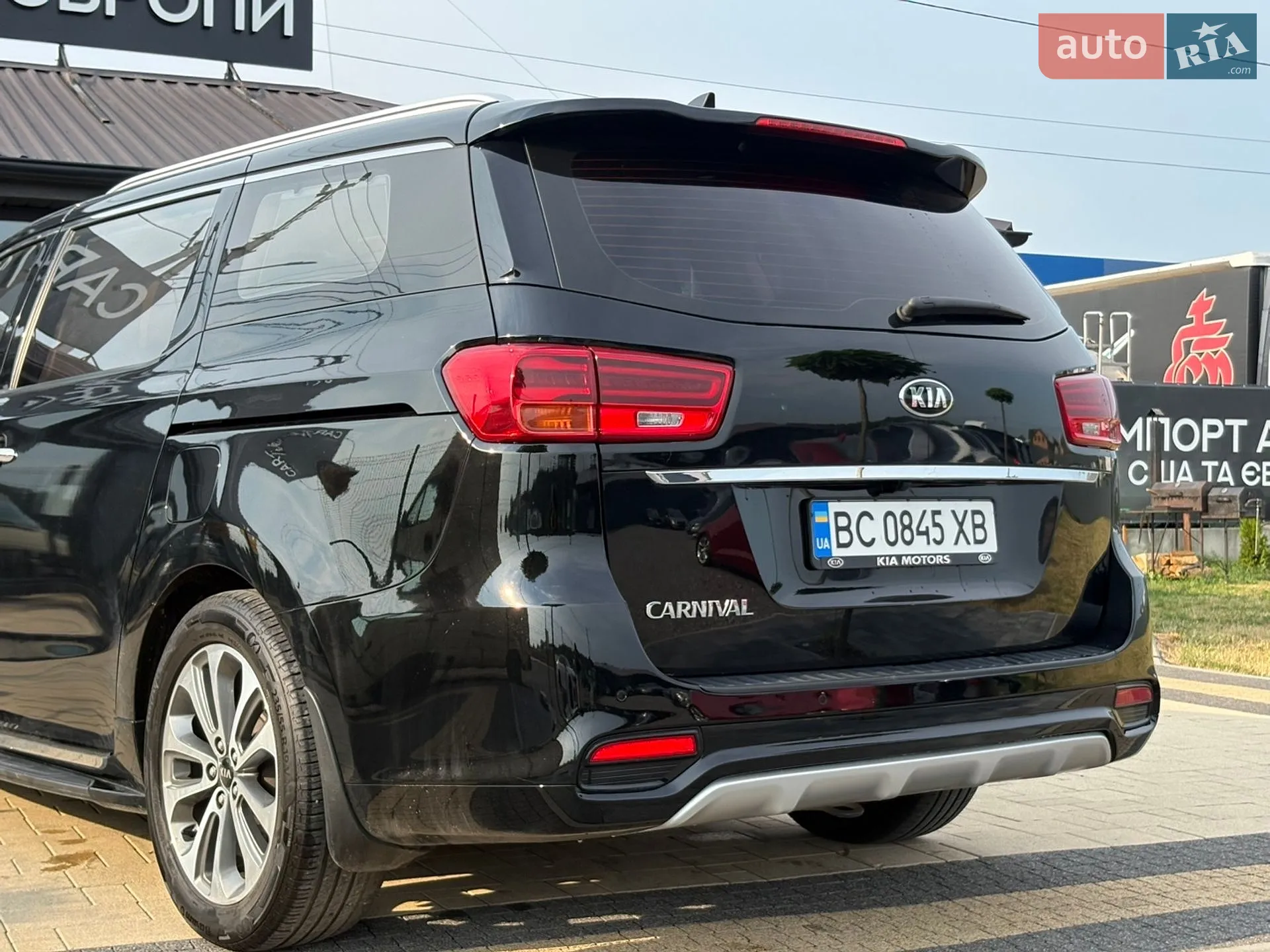 2019 Kia Carnival - мініатюра 12