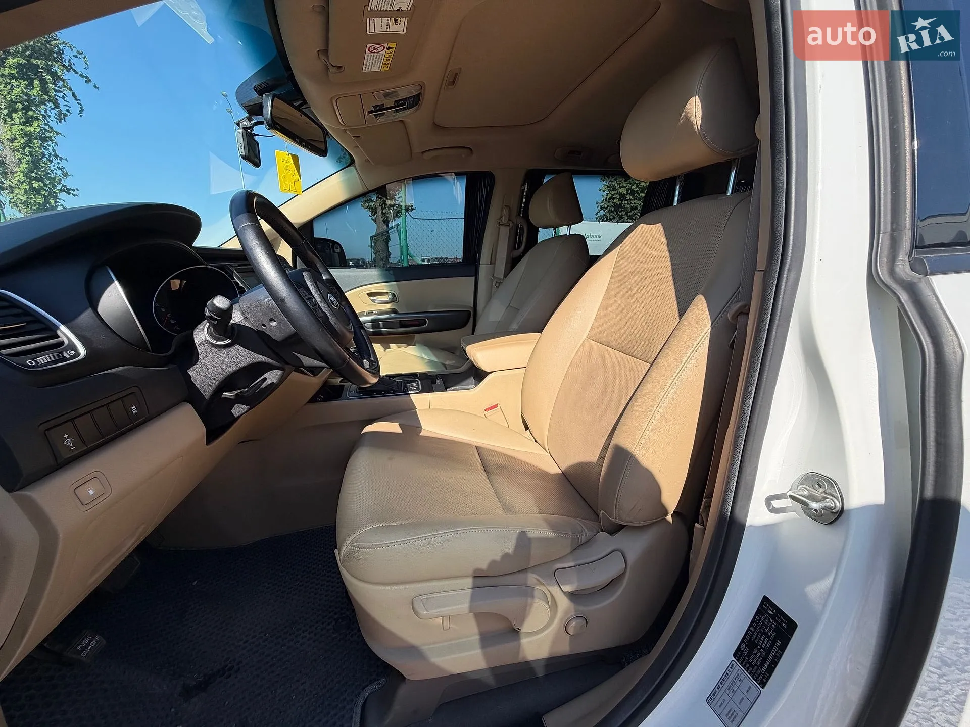 2014 Kia Carnival - мініатюра 50