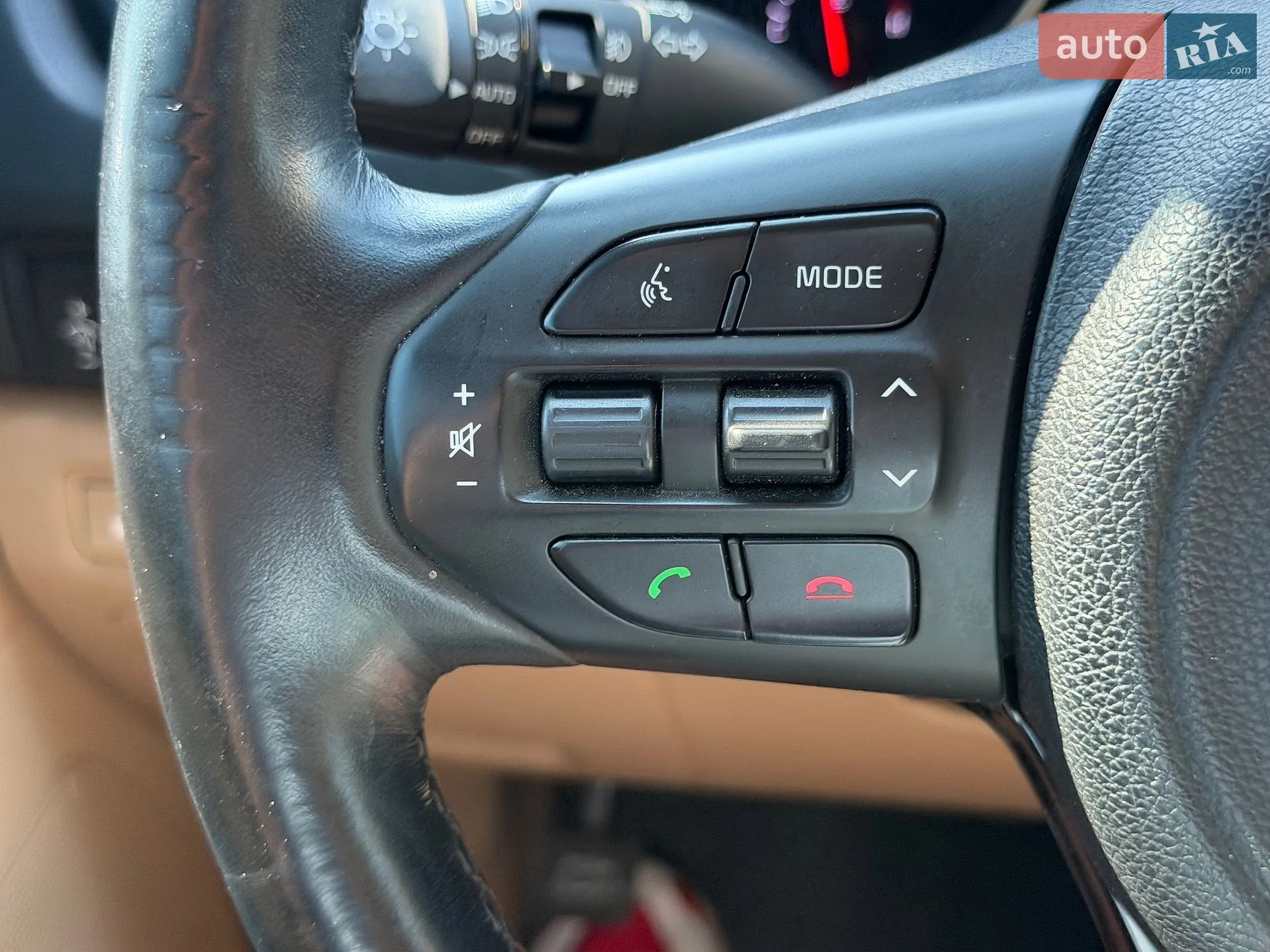2014 Kia Carnival - мініатюра 56