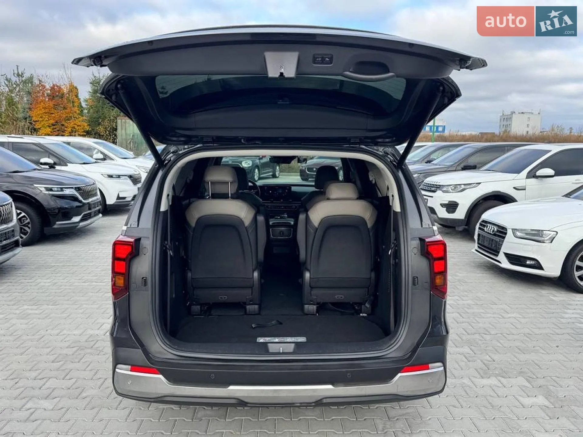 2024 Kia Carnival - мініатюра 11