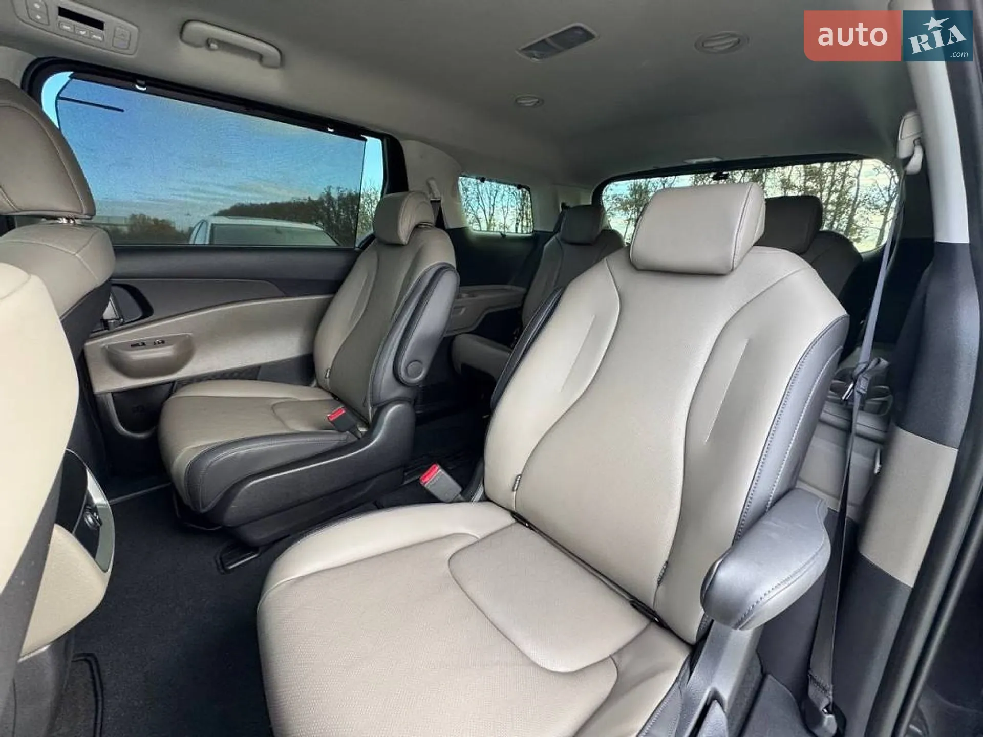 2024 Kia Carnival - мініатюра 22
