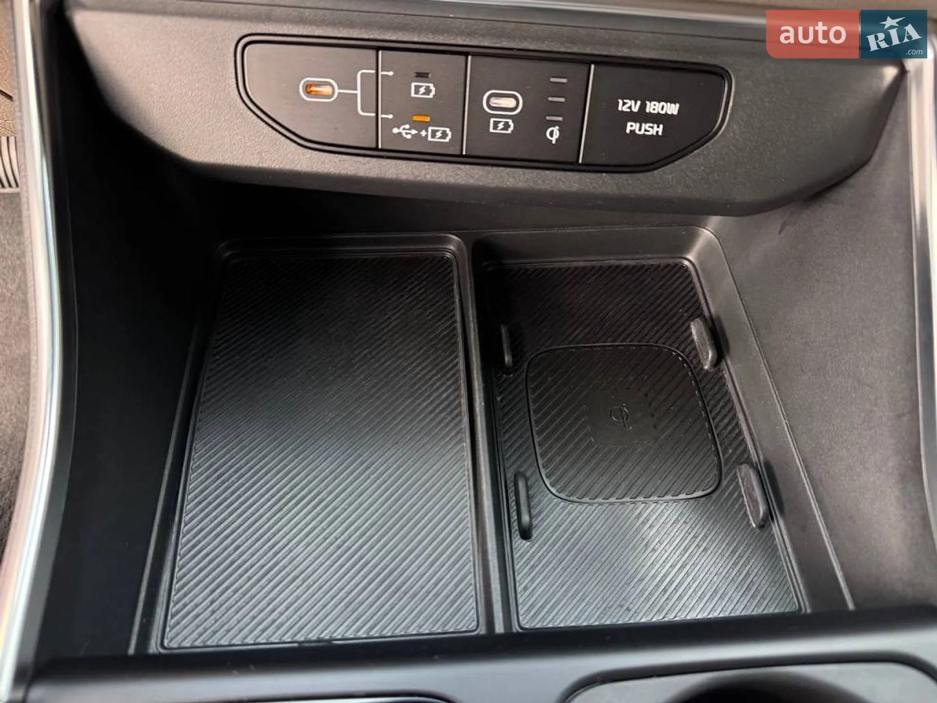 2024 Kia Carnival - мініатюра 34
