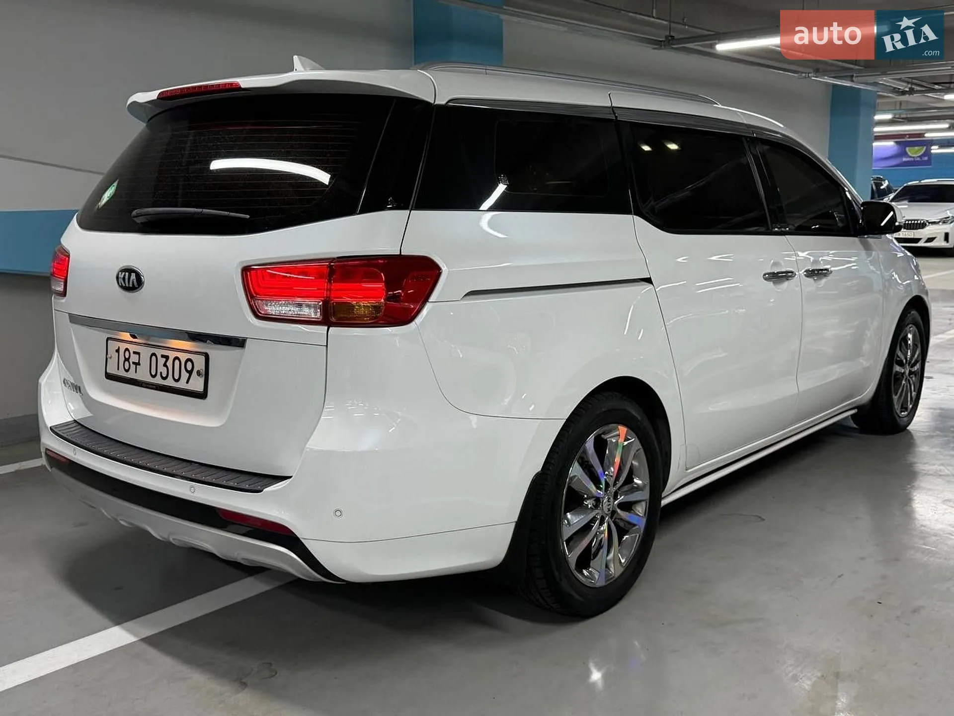 2017 Kia Carnival - мініатюра 7