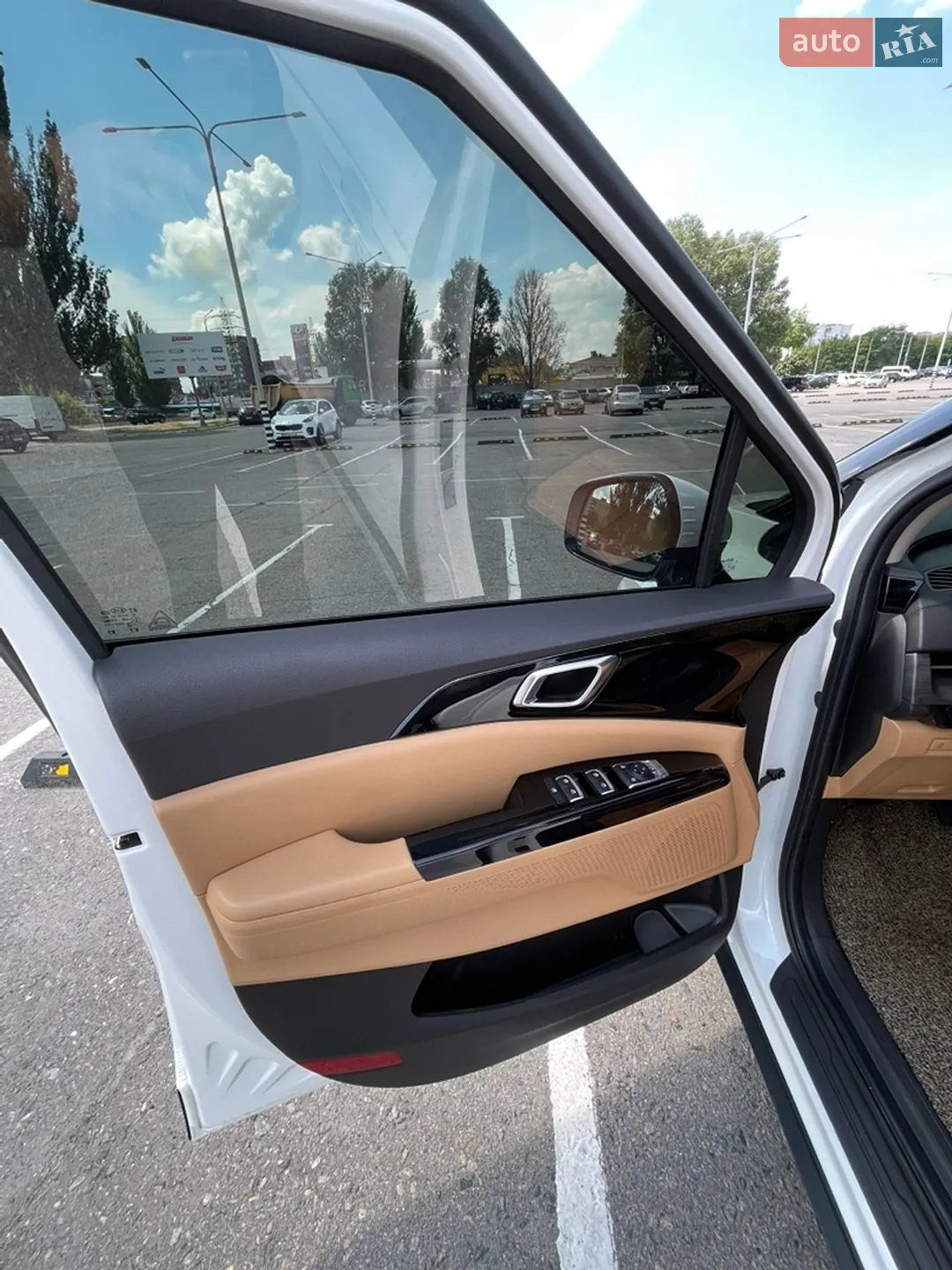 2020 Kia Carnival - мініатюра 7
