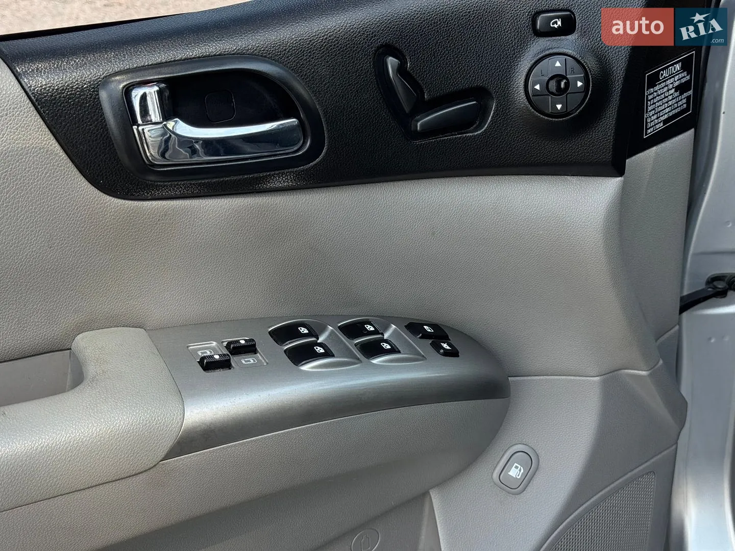 2011 Kia Carnival - мініатюра 15