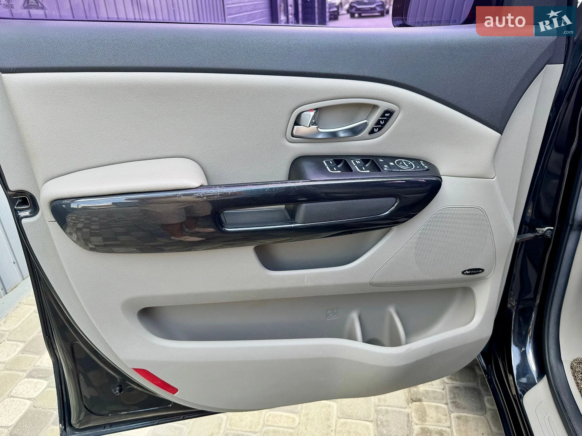 2014 Kia Carnival - мініатюра 13