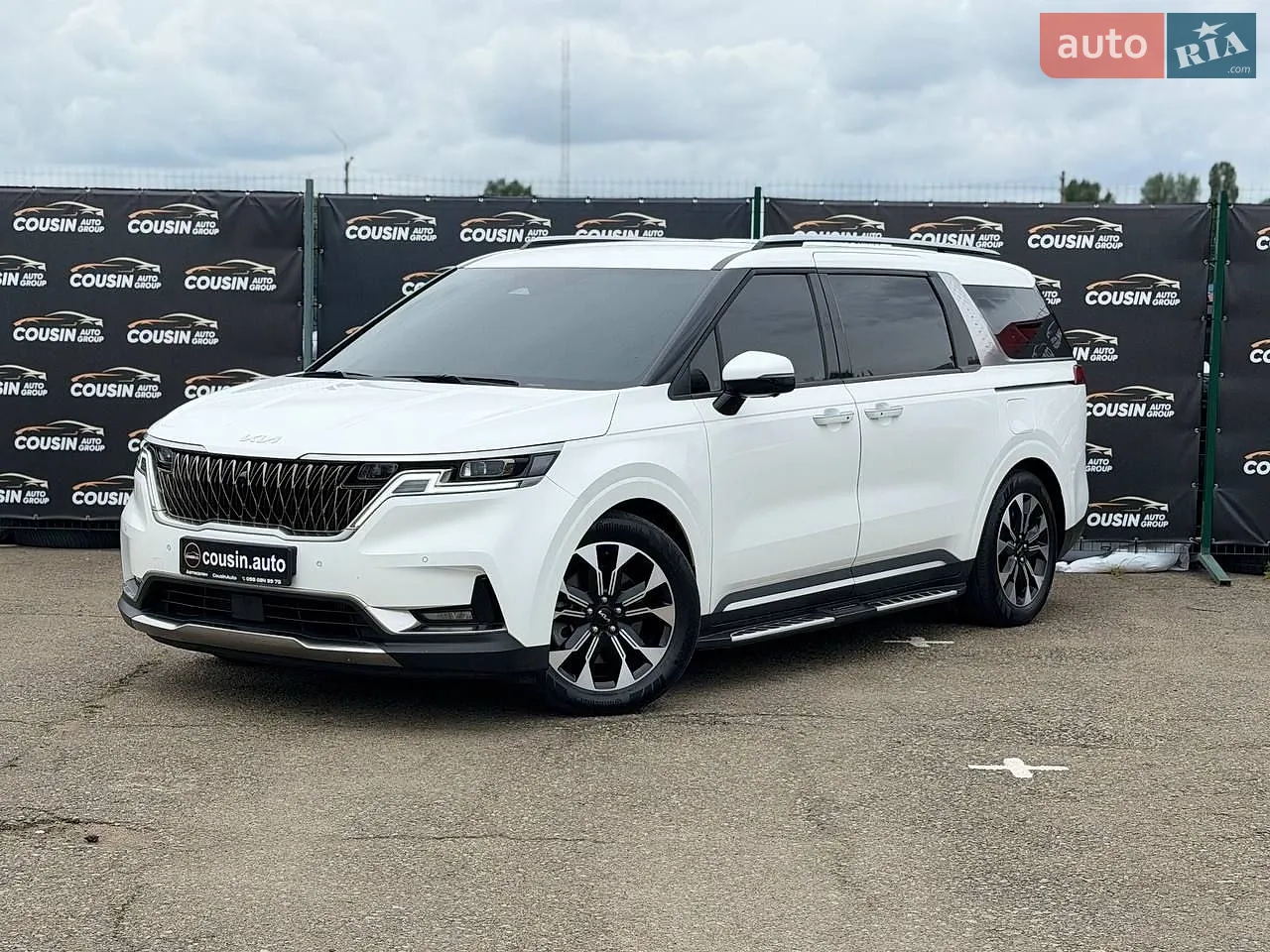 2021 Kia Carnival - фото 1