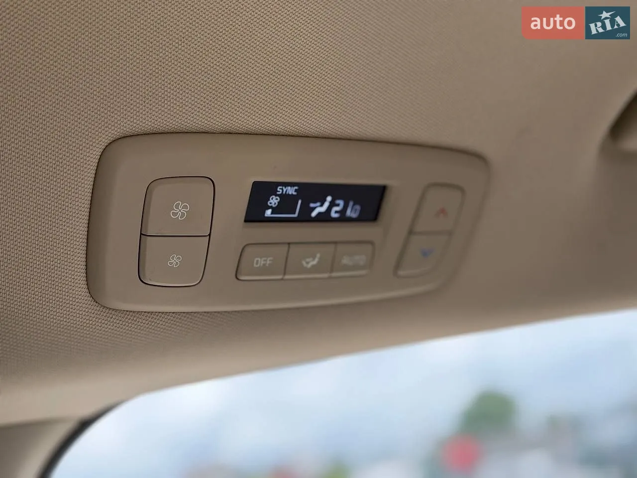 2021 Kia Carnival - мініатюра 24