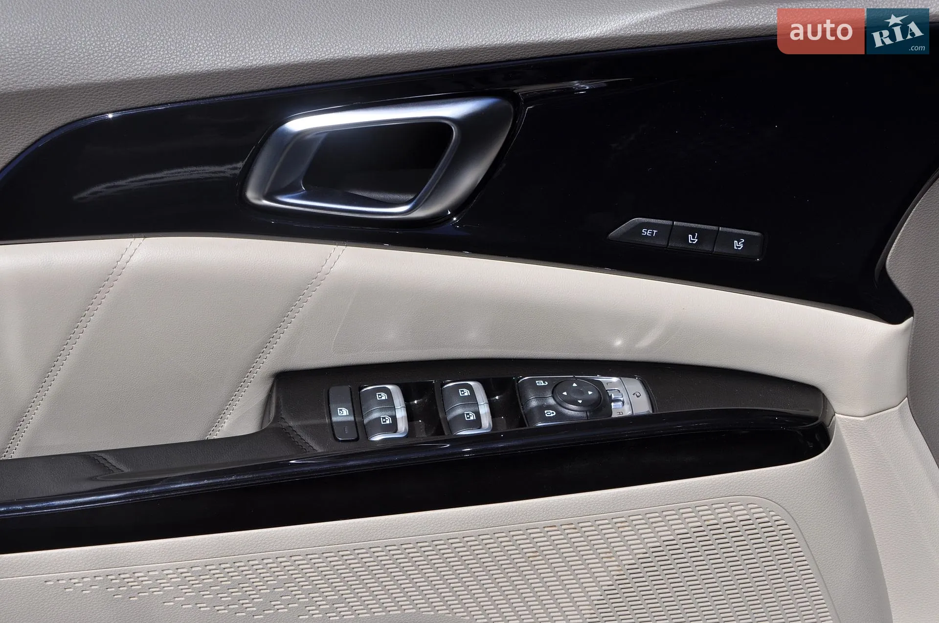 2021 Kia Carnival - мініатюра 42