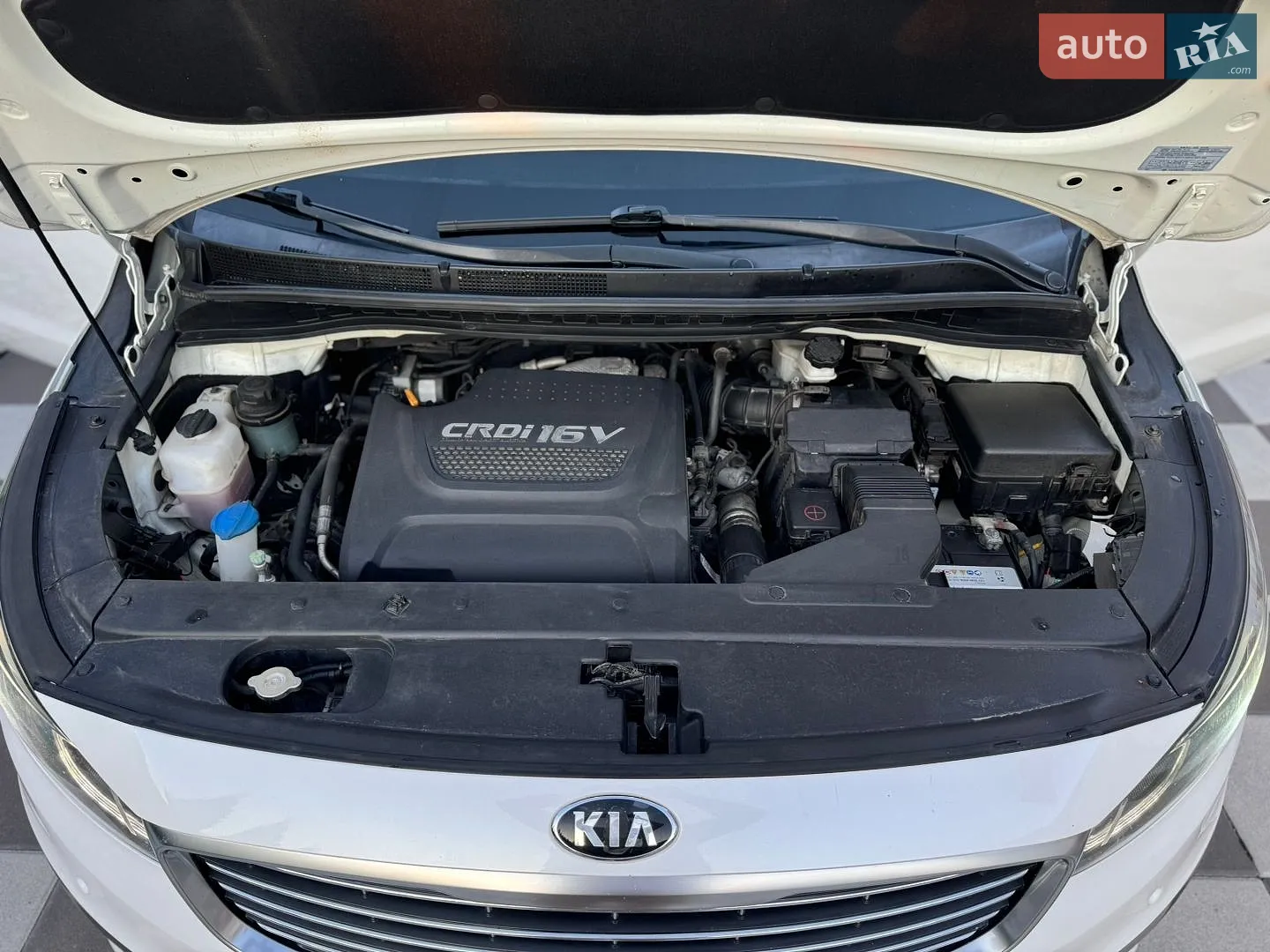 2017 Kia Carnival - мініатюра 38