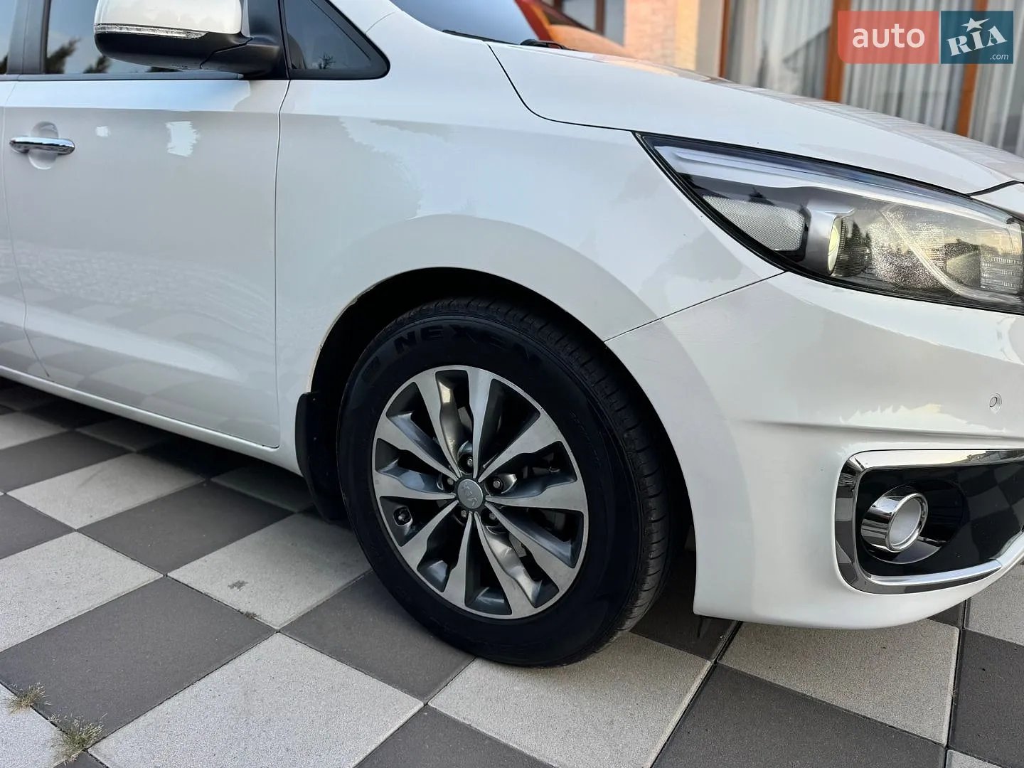 2017 Kia Carnival - мініатюра 46