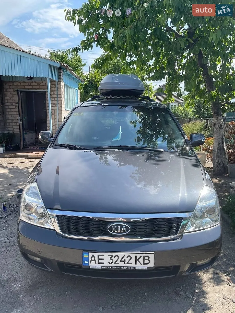 2012 Kia Carnival - фото 1