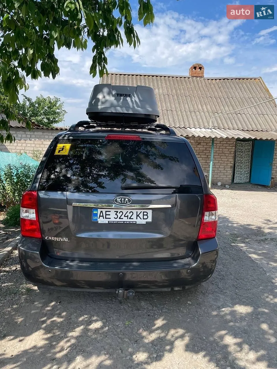 2012 Kia Carnival - мініатюра 2