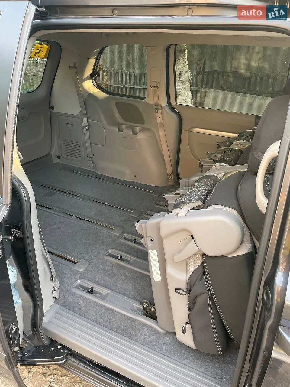 2012 Kia Carnival - мініатюра 4