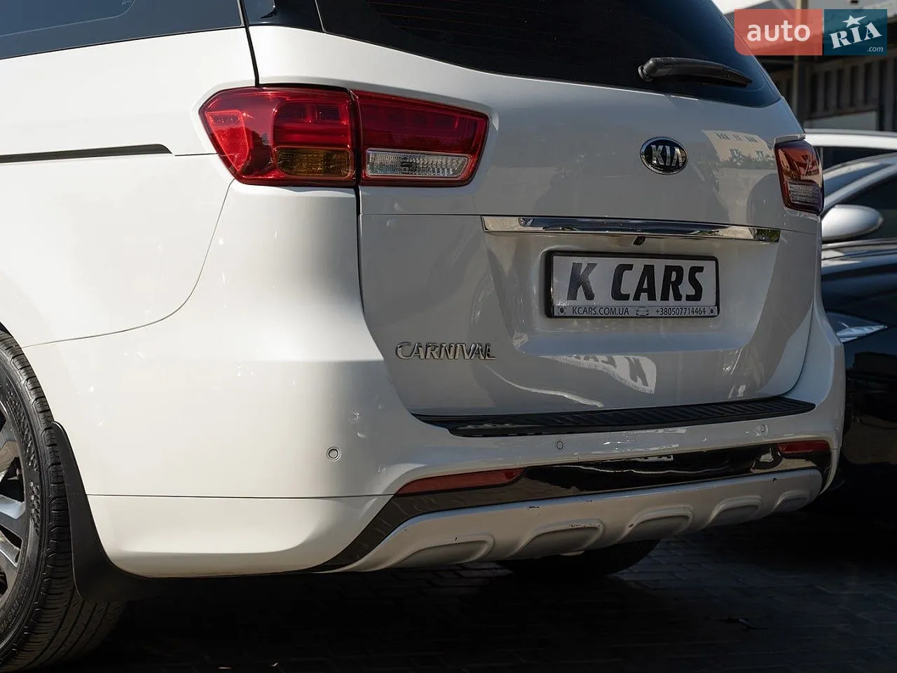 2014 Kia Carnival - мініатюра 3