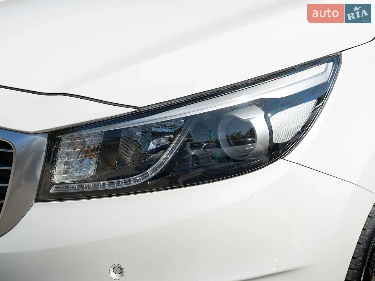 2014 Kia Carnival - мініатюра 7