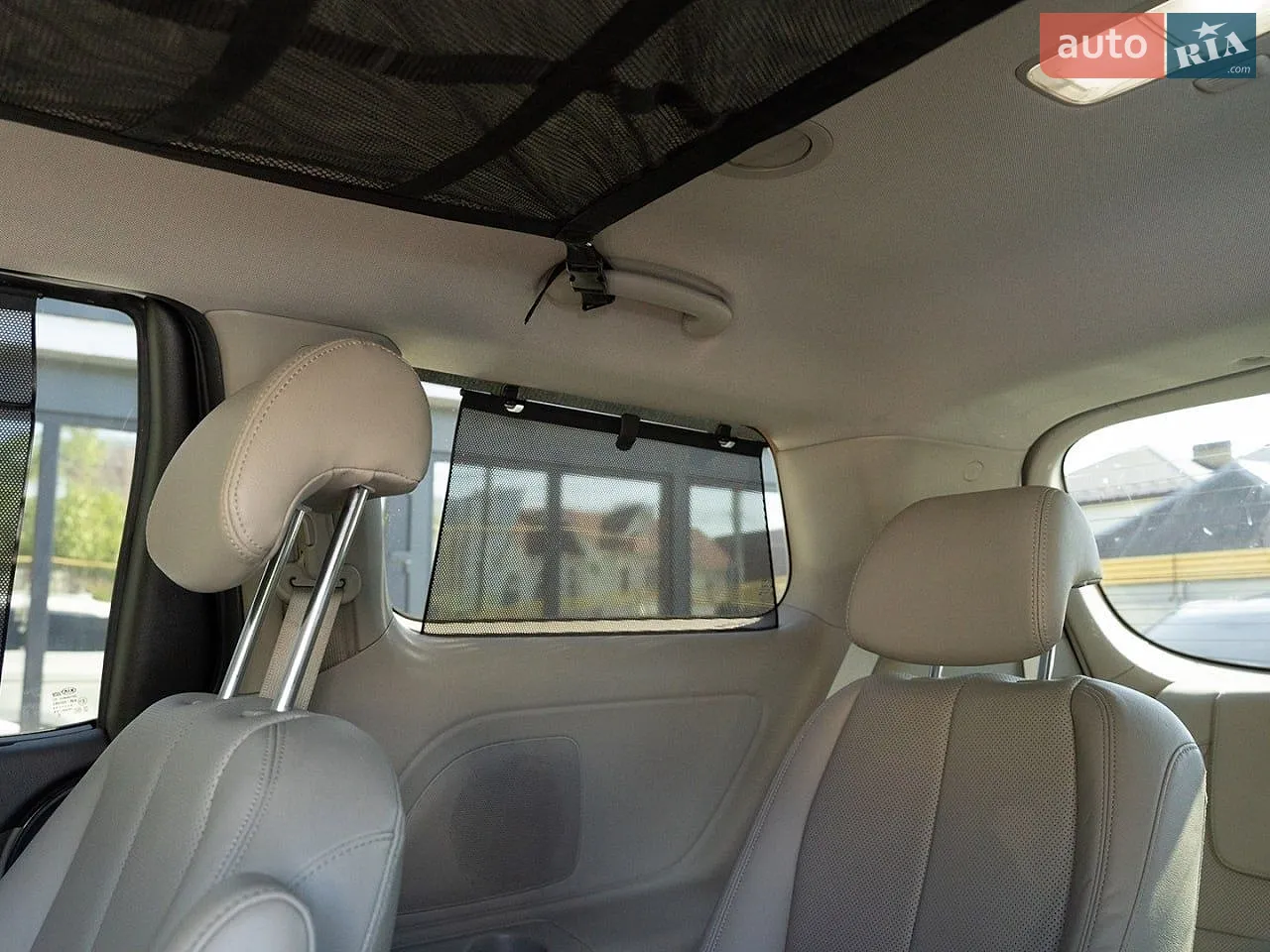 2014 Kia Carnival - мініатюра 36