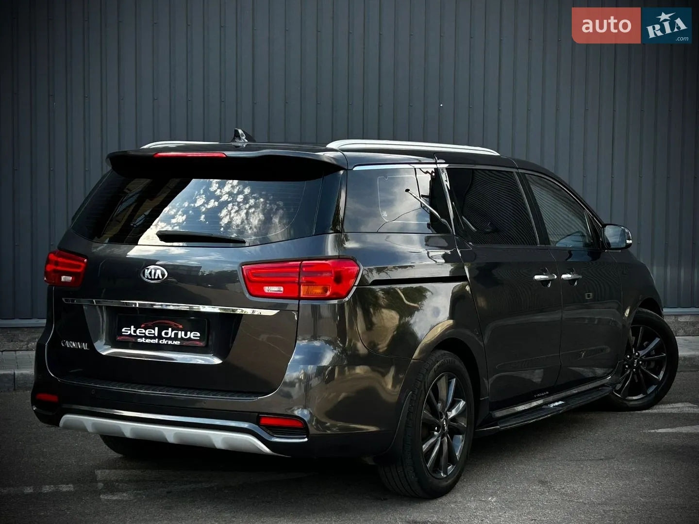 2018 Kia Carnival - мініатюра 5
