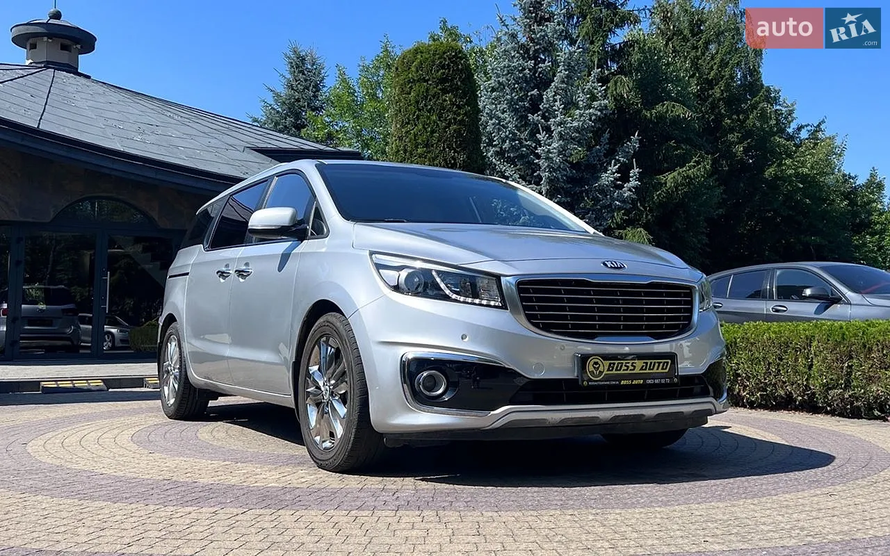 2015 Kia Carnival - фото 1
