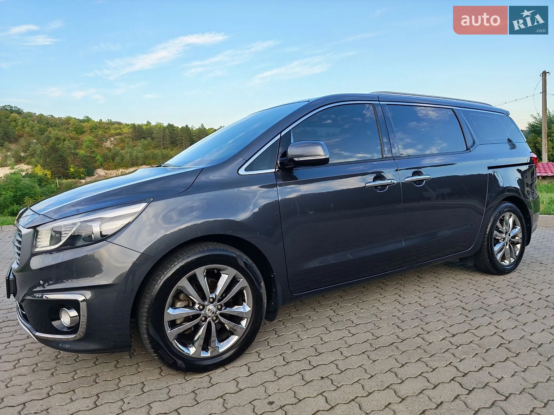 2016 Kia Carnival - мініатюра 16