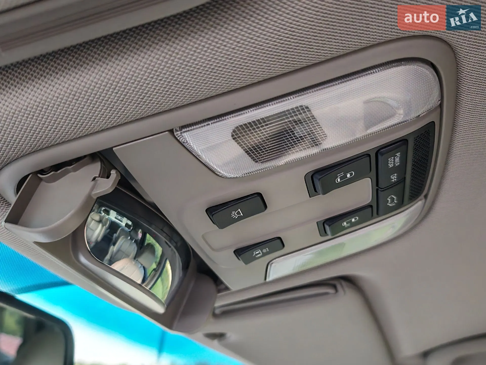 2016 Kia Carnival - мініатюра 58