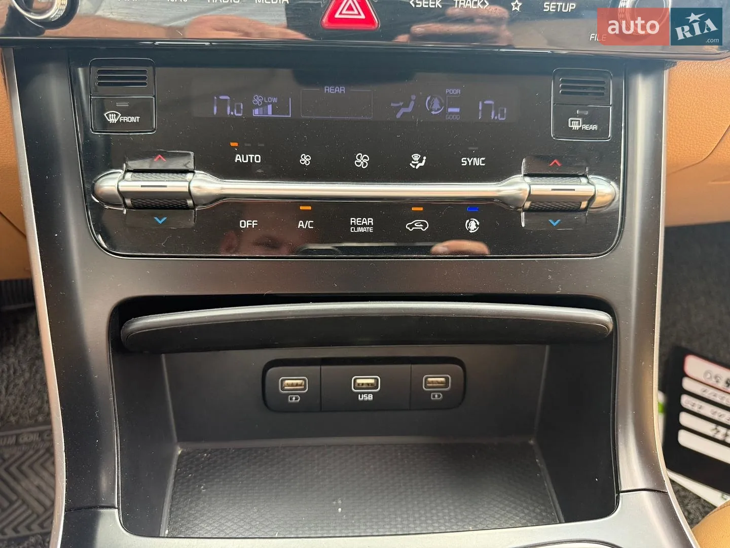 2022 Kia Carnival - мініатюра 54