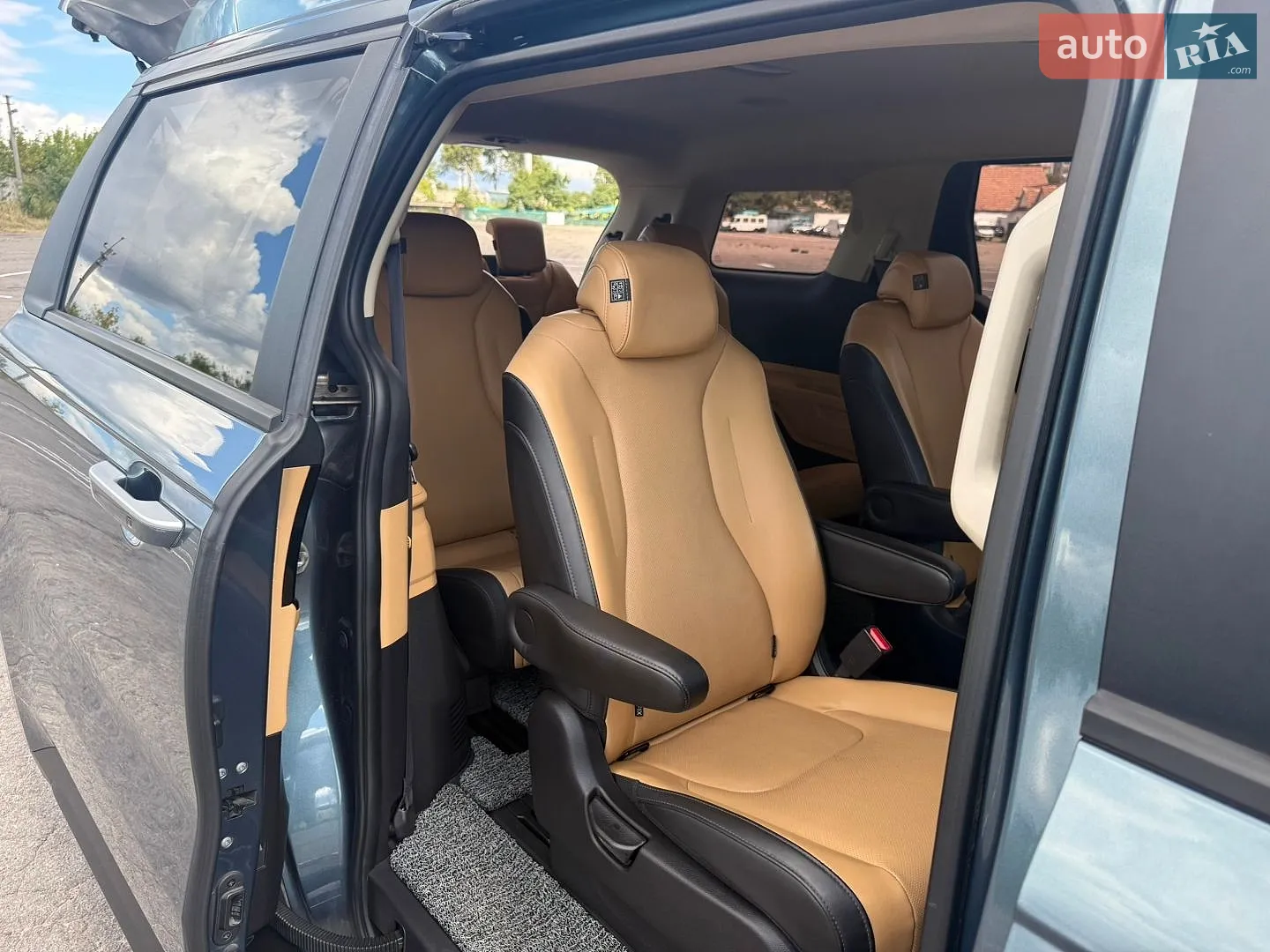 2022 Kia Carnival - мініатюра 28