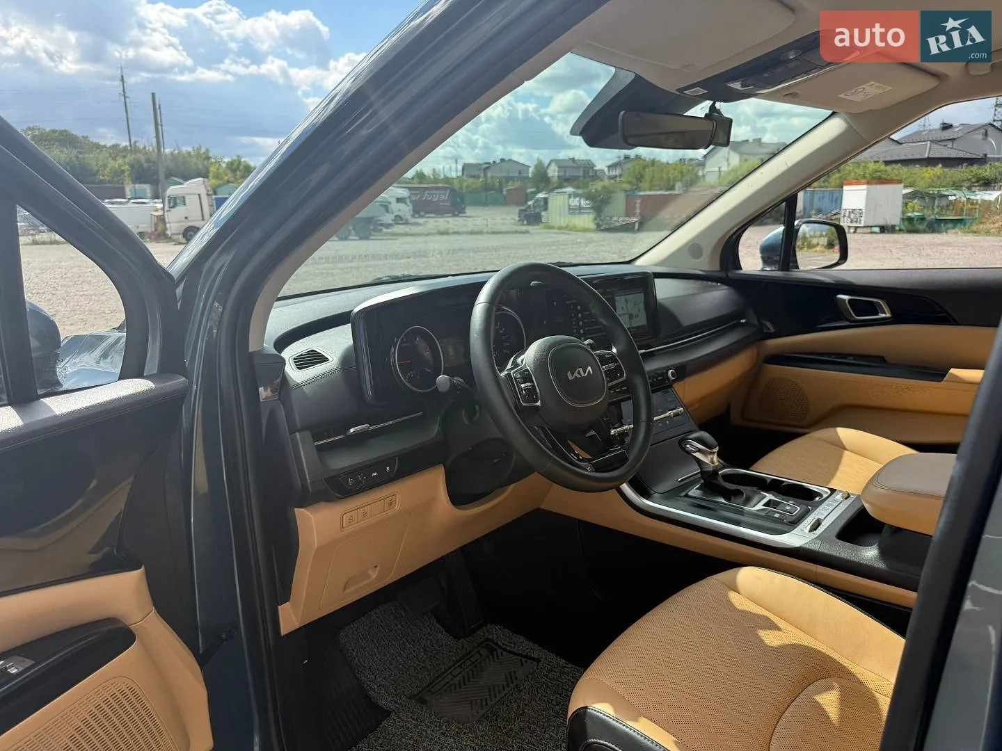 2022 Kia Carnival - мініатюра 41