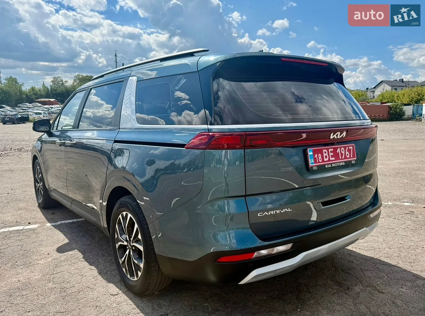 2022 Kia Carnival - мініатюра 17