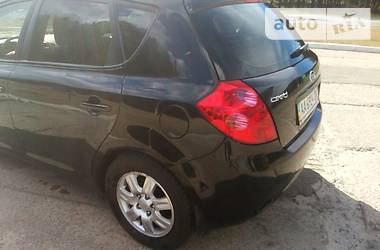 Хэтчбек Kia Ceed 2008 в Киеве