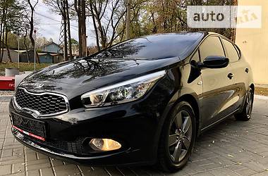 Хэтчбек Kia Ceed 2013 в Днепре