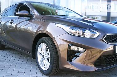 Хэтчбек Kia Ceed 2019 в Хмельницком