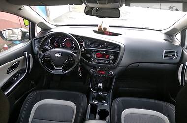 Хэтчбек Kia Ceed 2014 в Одессе