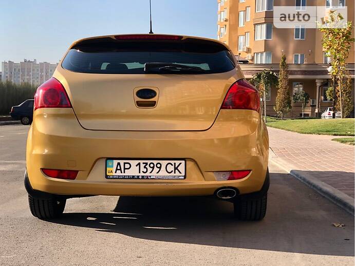 Хетчбек Kia Ceed 2008 в Києві