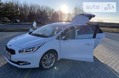 Універсал Kia Ceed 2013 в 