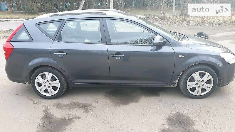 Універсал Kia Ceed 2009 в Львові
