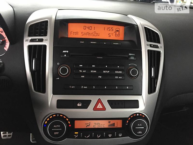 Хетчбек Kia Ceed 2009 в Стрию