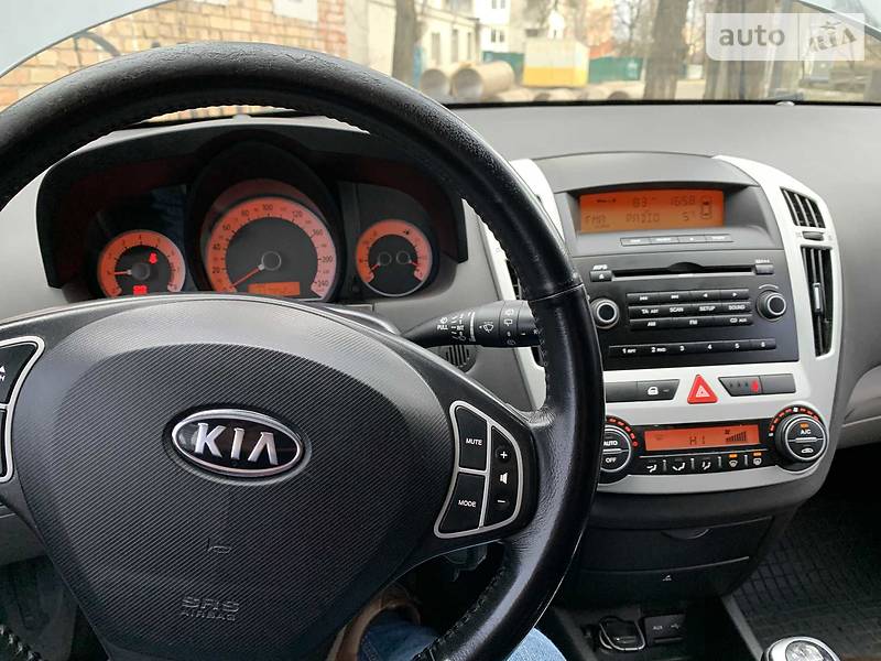 Хэтчбек Kia Ceed 2008 в Киеве фото 12 Хэтчбек Kia Ceed 2008 в Киеве