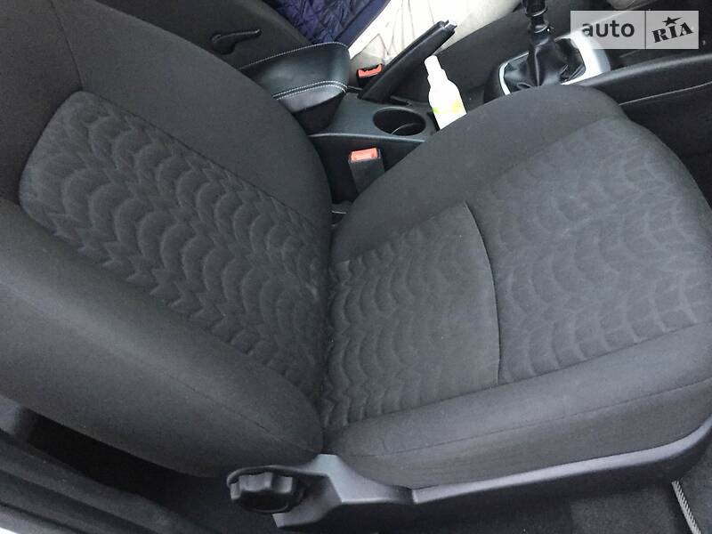 Хетчбек Kia Ceed 2009 в Стрию