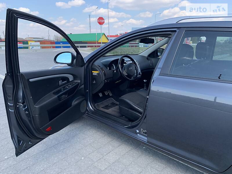 Універсал Kia Ceed 2009 в Стрию фото 28 Універсал Kia Ceed 2009 в Стрию