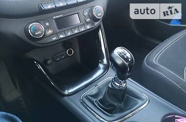 Хетчбек Kia Ceed 2013 в 