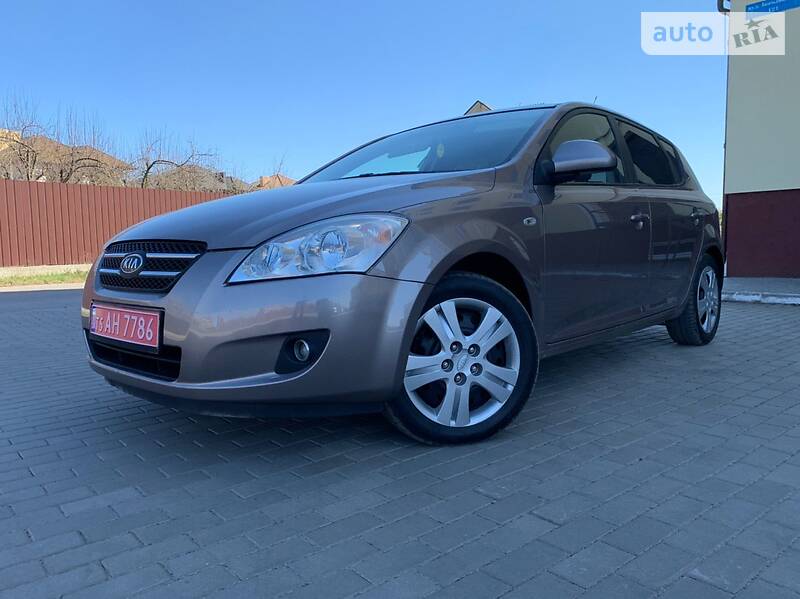 Хетчбек Kia Ceed 2007 в Луцьку
