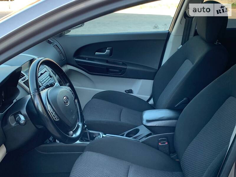 Хетчбек Kia Ceed 2007 в Луцьку