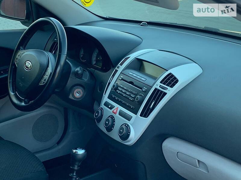 Хетчбек Kia Ceed 2007 в Луцьку