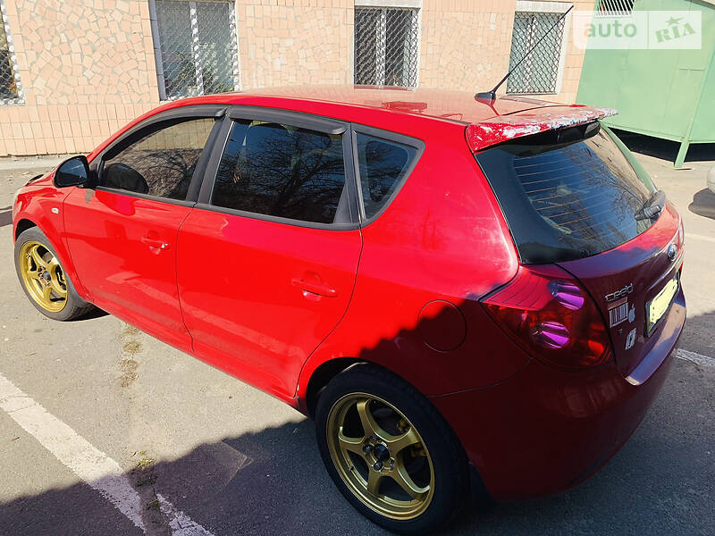 Хэтчбек Kia Ceed 2008 в Киеве фото 5 Хэтчбек Kia Ceed 2008 в Киеве