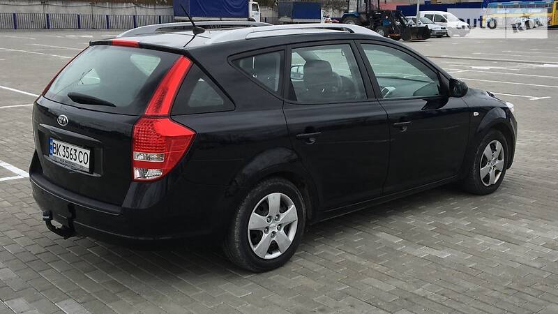 Універсал Kia Ceed 2010 в Бережанах